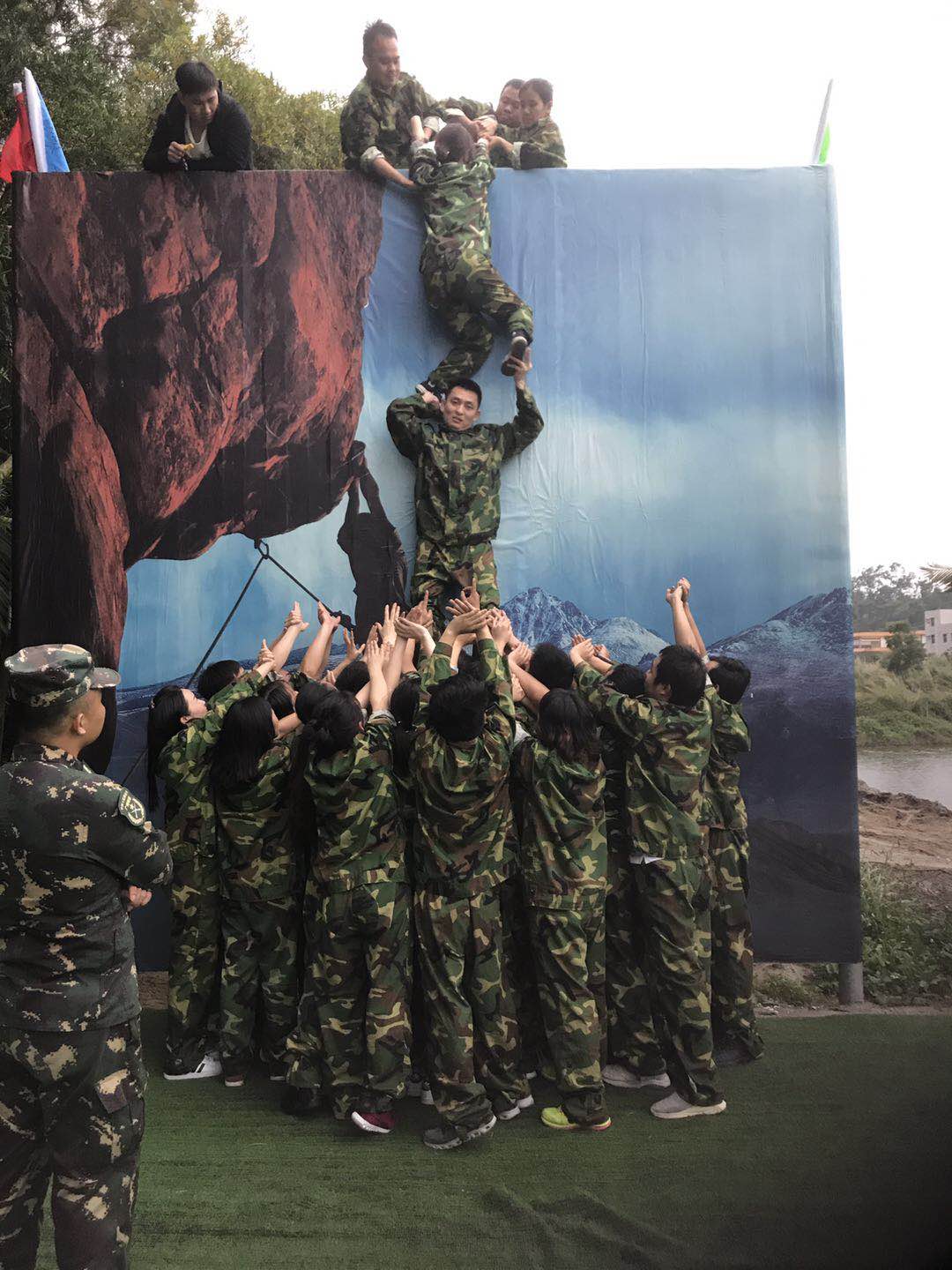 激情熔煉團隊 奮斗締造夢想——城茗國際2019戶外拓展